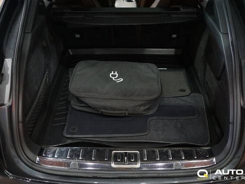 Used 2019 Porsche Panamera Turbo S image 49