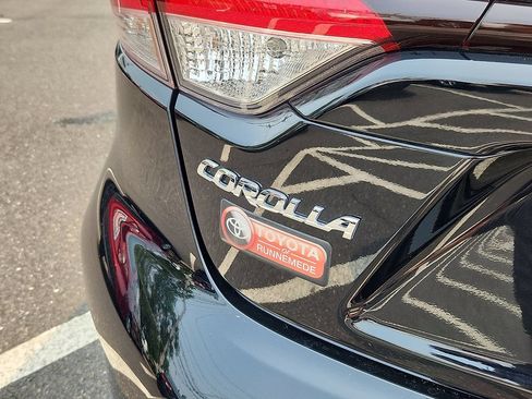 Certified 2023 Toyota Corolla LE w/ Carpet Mat Package (TMS) FWD image 28