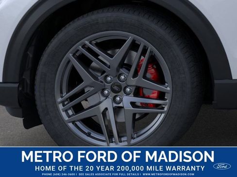New 2026 Ford Explorer ST-Line w/ ST-Line Street Pack AWD/4WD image 19