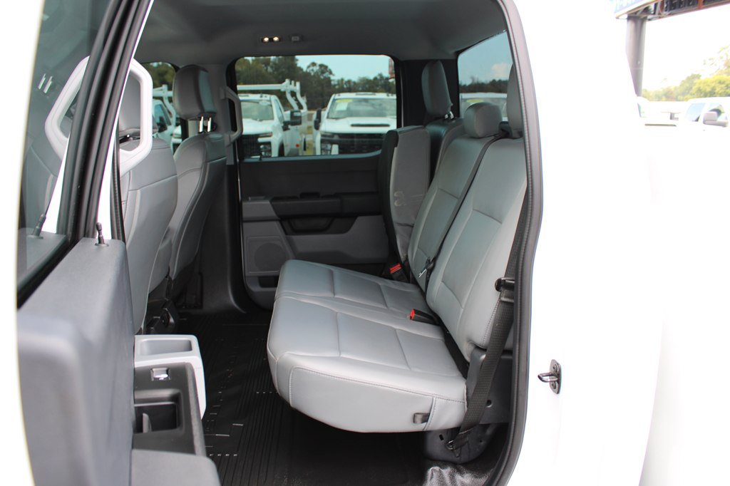 Used 2024 Ford F350 XL w/ 360-Degree Camera Package RWD image 20