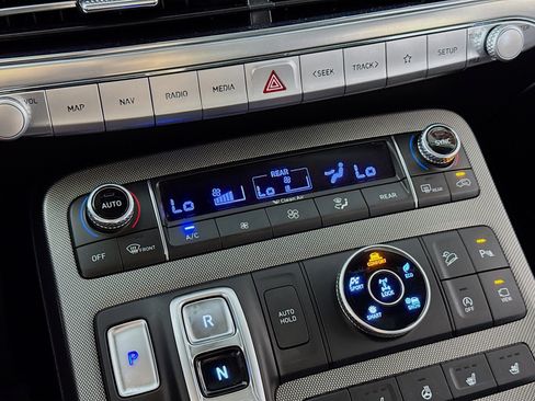 Used 2022 Hyundai Palisade Limited AWD/4WD image 20