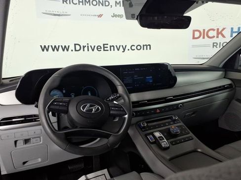 Used 2025 Hyundai Palisade SEL image 9
