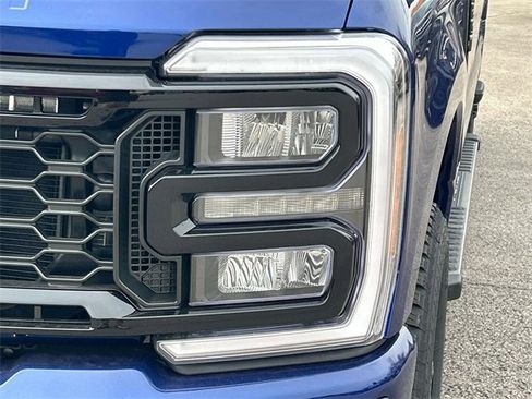 New 2026 Ford F250 XLT w/ XLT Premium Package image 10