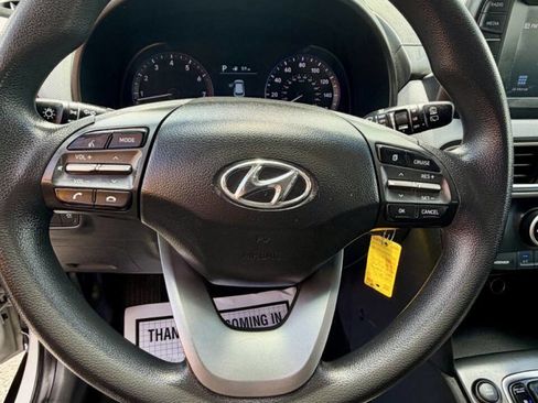 Used 2018 Hyundai Kona SE AWD/4WD image 11