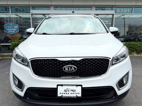 Used 2016 Kia Sorento EX AWD/4WD image 2
