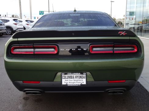 Used 2023 Dodge Challenger R/T w/ Plus Package image 4