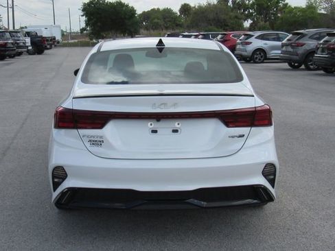 Used 2023 Kia Forte GT-Line w/ GT-Line Premium Package image 4