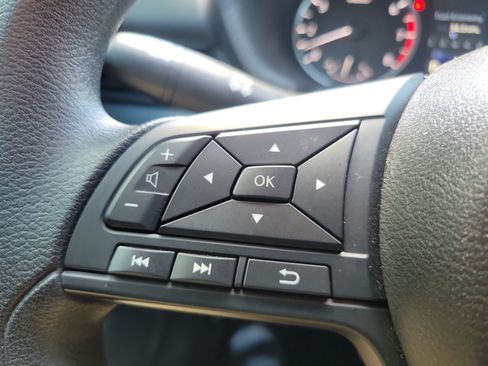 Used 2024 Nissan Sentra S FWD image 15