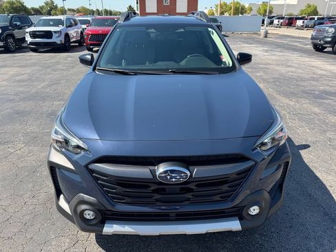 Used 2025 Subaru Outback Limited AWD/4WD image 7