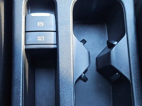 Used 2024 Kia Forte GT-Line w/ GT-Line Premium Package image 16