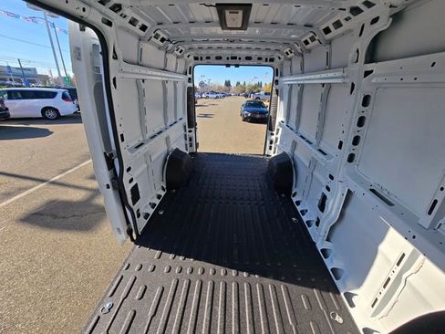 New 2026 RAM ProMaster 2500 w/ Advanced Safety Group FWD image 21