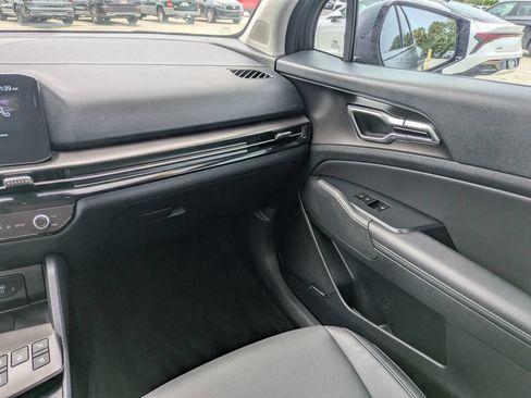 Certified 2026 Kia Sportage SX FWD image 17