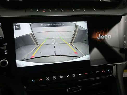 New 2026 Jeep Grand Cherokee Laredo image 35