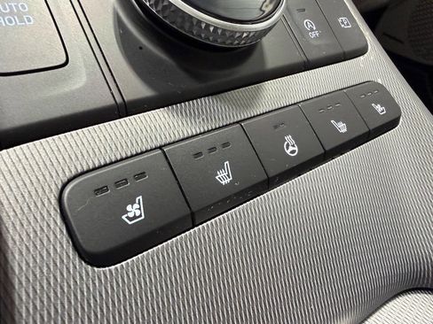 Used 2025 Hyundai Palisade Limited image 34