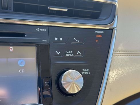 Used 2018 Toyota Avalon XLE Premium w/ All Weather Liner Package FWD image 26