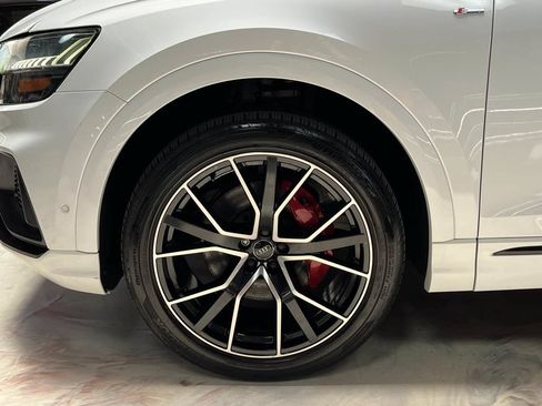 Used 2019 Audi Q8 Prestige w/ Year 1 Package AWD/4WD image 32