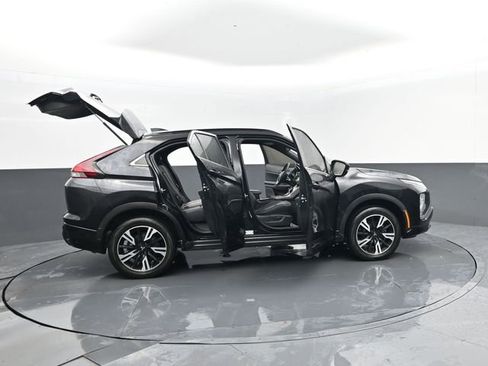 Used 2023 Mitsubishi Eclipse Cross SE AWD/4WD image 32