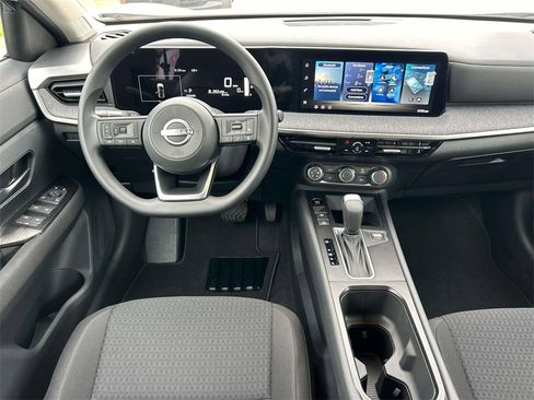 New 2026 Nissan Kicks S image 13