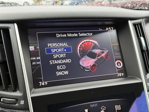 Used 2017 INFINITI Q60 Red Sport 400 image 28