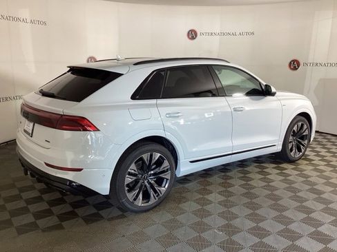 New 2025 Audi Q8 Prestige image 4