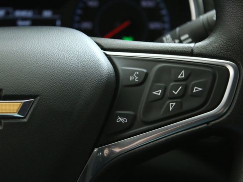 Used 2017 Chevrolet Malibu LT image 15