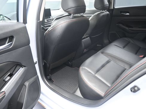 Used 2023 Nissan Altima 2.5 SR w/ SR Premium Package FWD image 27