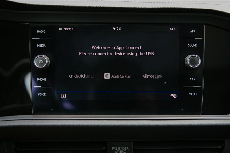 Used 2019 Volkswagen Jetta SEL FWD image 20