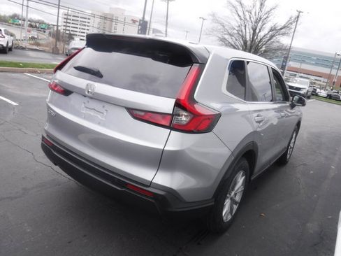 Used 2023 Honda CR-V EX-L image 7