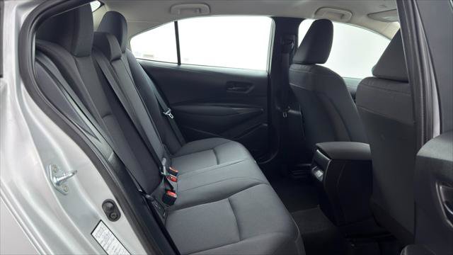 Used 2025 Toyota Corolla LE FWD image 19