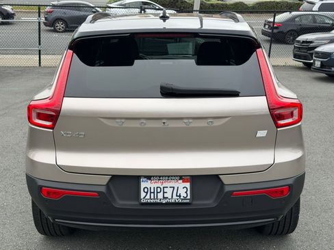 Used 2023 Volvo XC40 Recharge Plus w/ Protection Package Premier AWD/4WD image 6