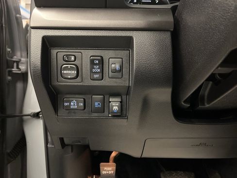 Used 2021 Toyota Tundra SR5 image 13