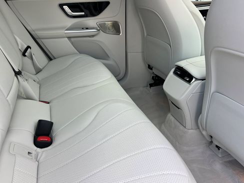 Certified 2023 Mercedes-Benz EQE 350+ 4MATIC SUV image 33