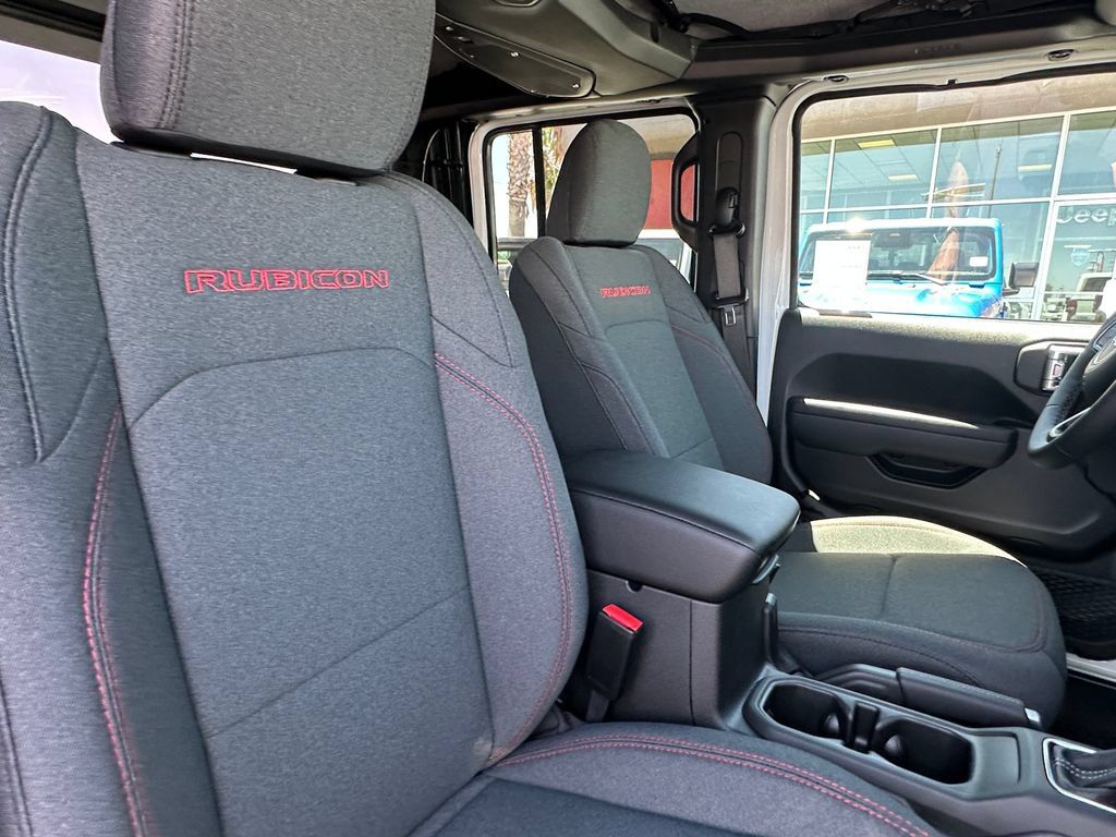 New 2026 Jeep Gladiator Mojave AWD/4WD image 15