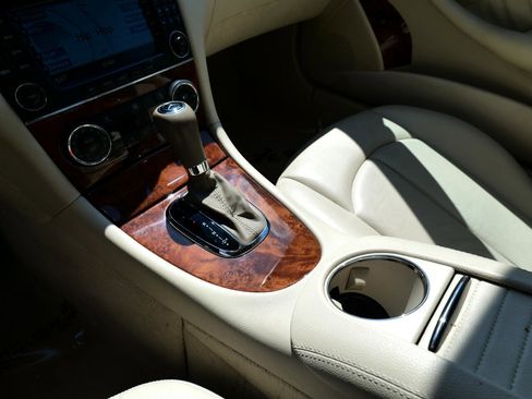 Used 2007 Mercedes-Benz CLK 350 2dr Coupe 3.5L image 30