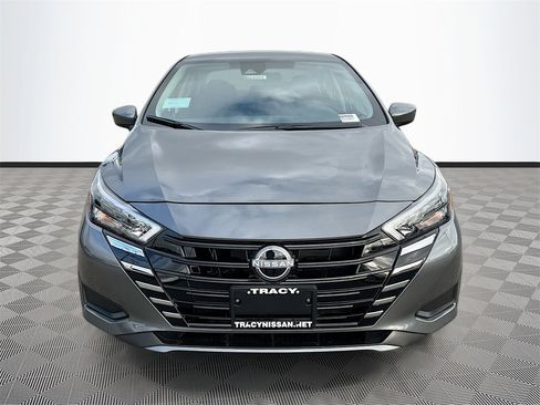 New 2025 Nissan Versa SV image 2