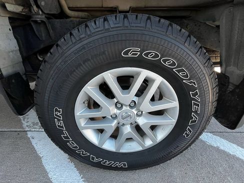 Used 2018 Nissan Frontier SV AWD/4WD image 26