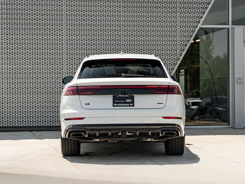 Certified 2025 Audi Q8 Prestige w/ Prestige Package AWD/4WD image 25