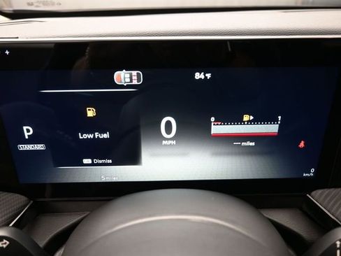 New 2026 Nissan Kicks SR w/ SR Premium Package image 6