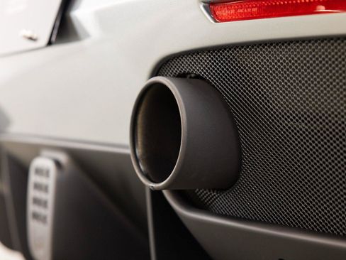 Used 2017 Ferrari 488 Spider RWD image 63