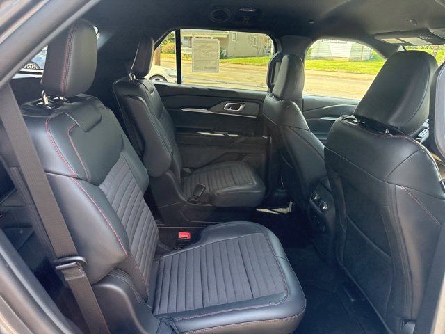 New 2026 Ford Explorer ST-Line AWD/4WD image 34