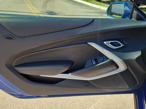 Used 2021 Chevrolet Camaro LS image 18