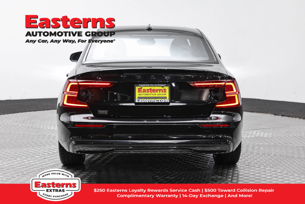 Used 2024 Volvo S60 B5 Plus FWD image 7