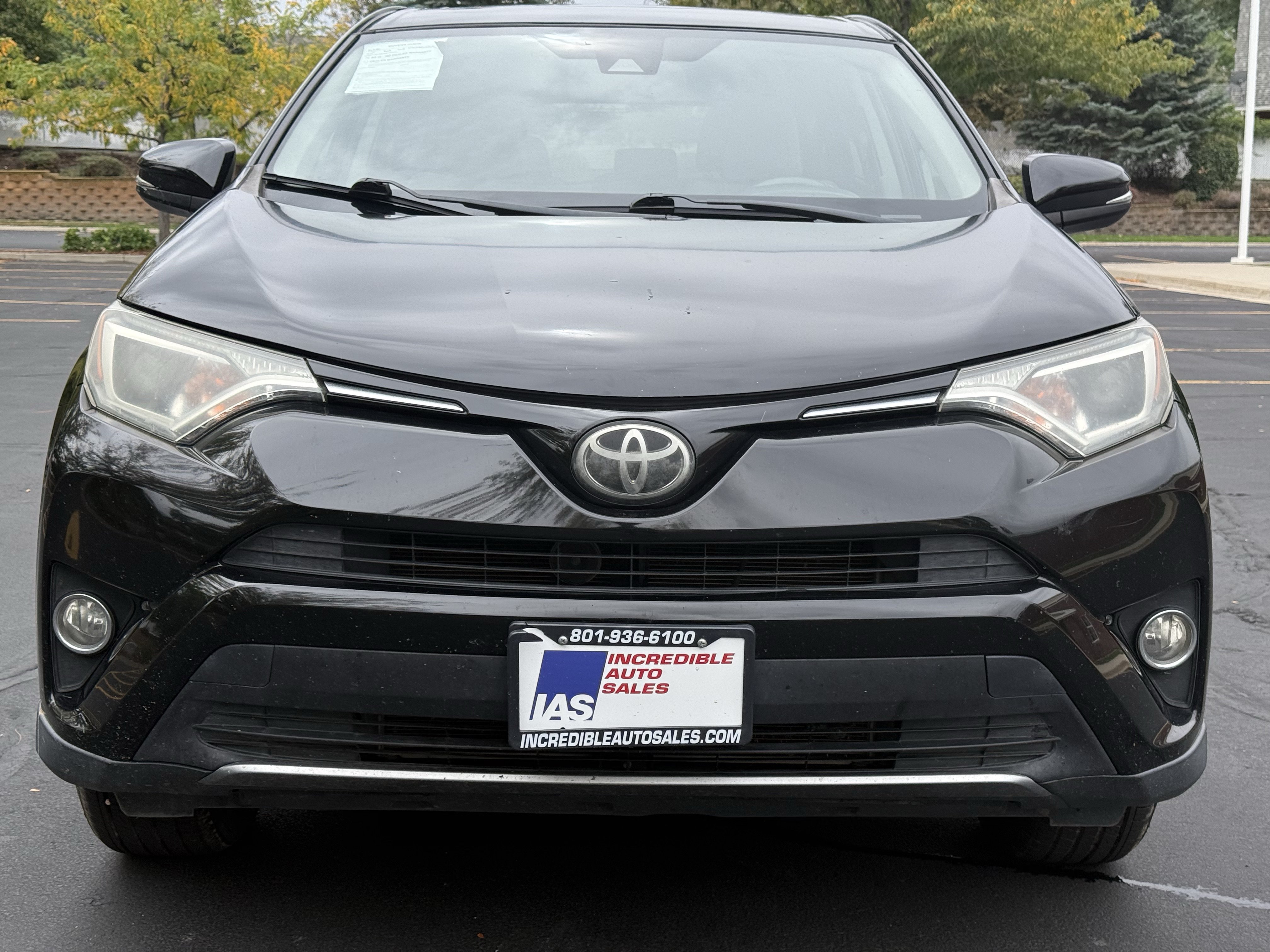 Used 2018 Toyota RAV4 XLE w/ Carpet Mat Package FWD image 23