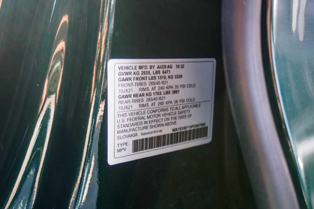Used 2023 Audi Q8 Premium Plus AWD/4WD image 38