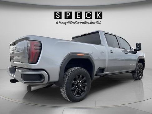 Certified 2024 GMC Sierra 2500 AT4 AWD/4WD image 11