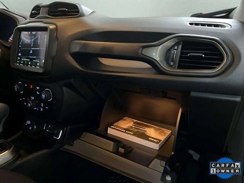 Used 2022 Jeep Renegade Latitude image 78