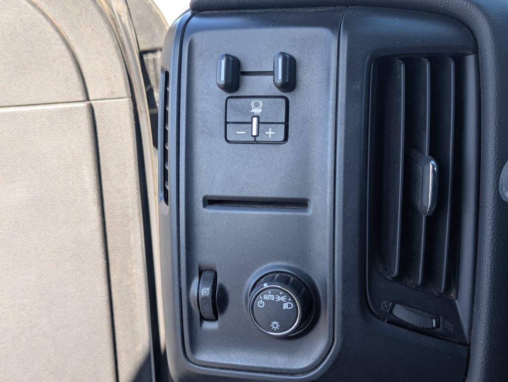 Used 2017 Chevrolet Silverado 3500 W/T AWD/4WD image 18