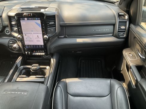 Used 2022 RAM 1500 Limited w/ Body-Colour Bumper Group AWD/4WD image 22