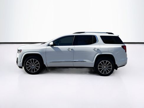 Used 2023 GMC Acadia Denali w/ Denali Technology Package FWD image 8