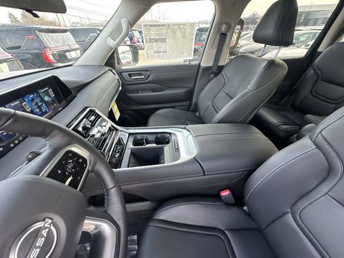 New 2026 Nissan Armada SV AWD/4WD image 20